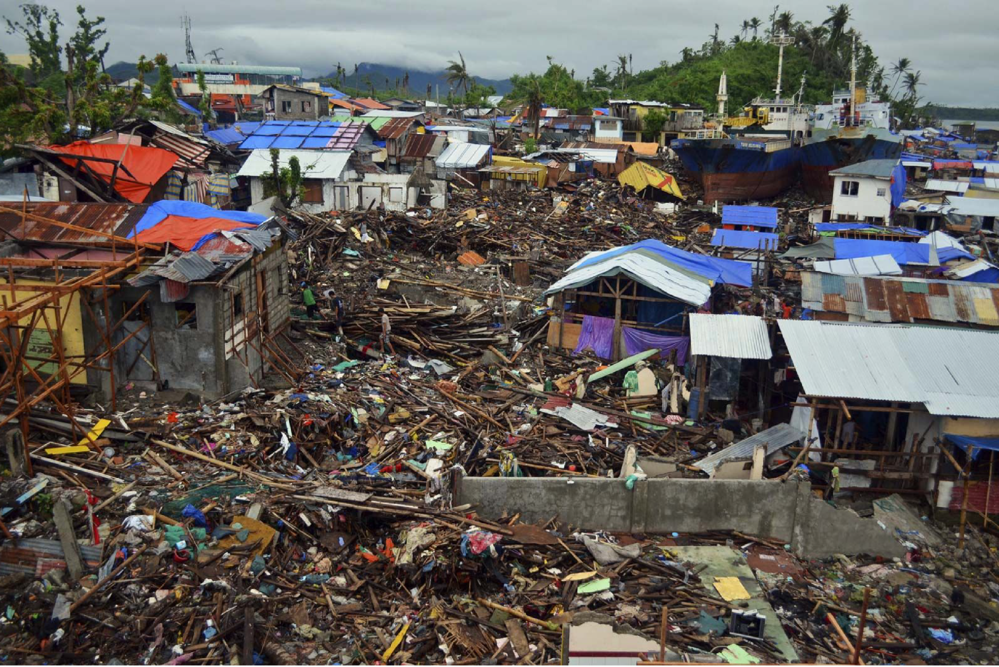 EPS donates aid to devastated Philippines community